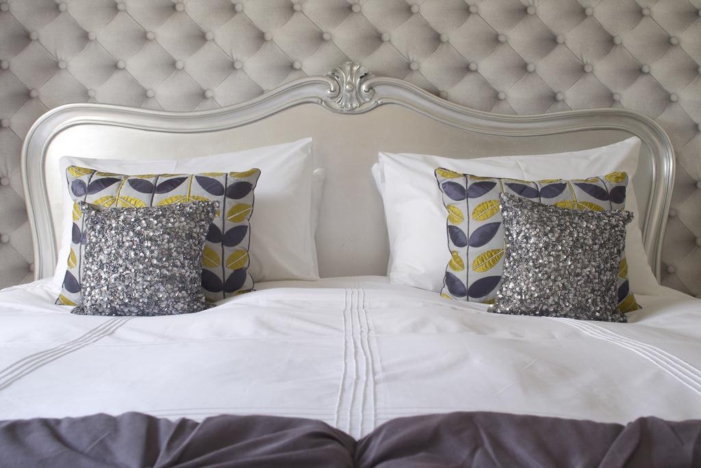 Ty Croeso Boutique B&B Крикхауэлл Экстерьер фото